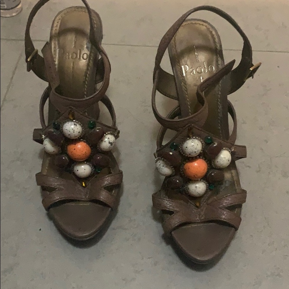 Línea Paolo platform shoes